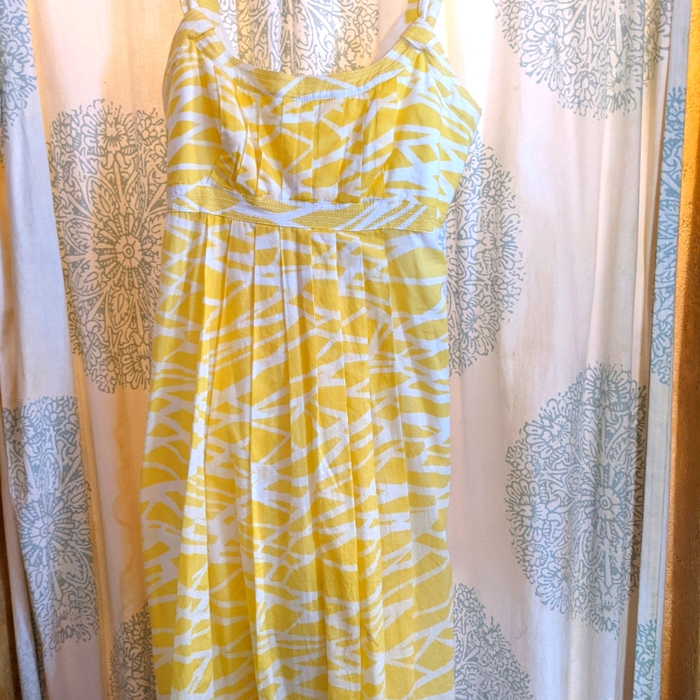 Calvin Klein yellow and white cotton sleeveless summer dress. Size 12.